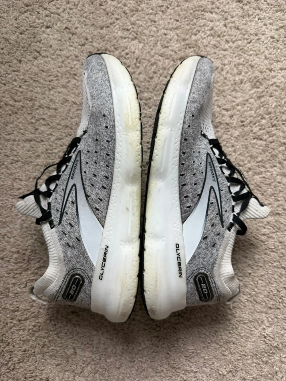 Brooks Glycerin StealthFit 20 Mens Size 10.5 D Grey Running Shoes 1103841D135